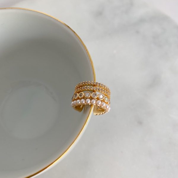 Mia Pearl Earcuff